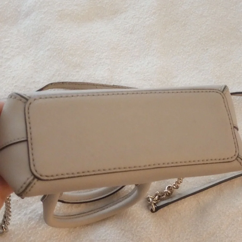 Kate Spade Crossbody Purse - Picture 4 of 10